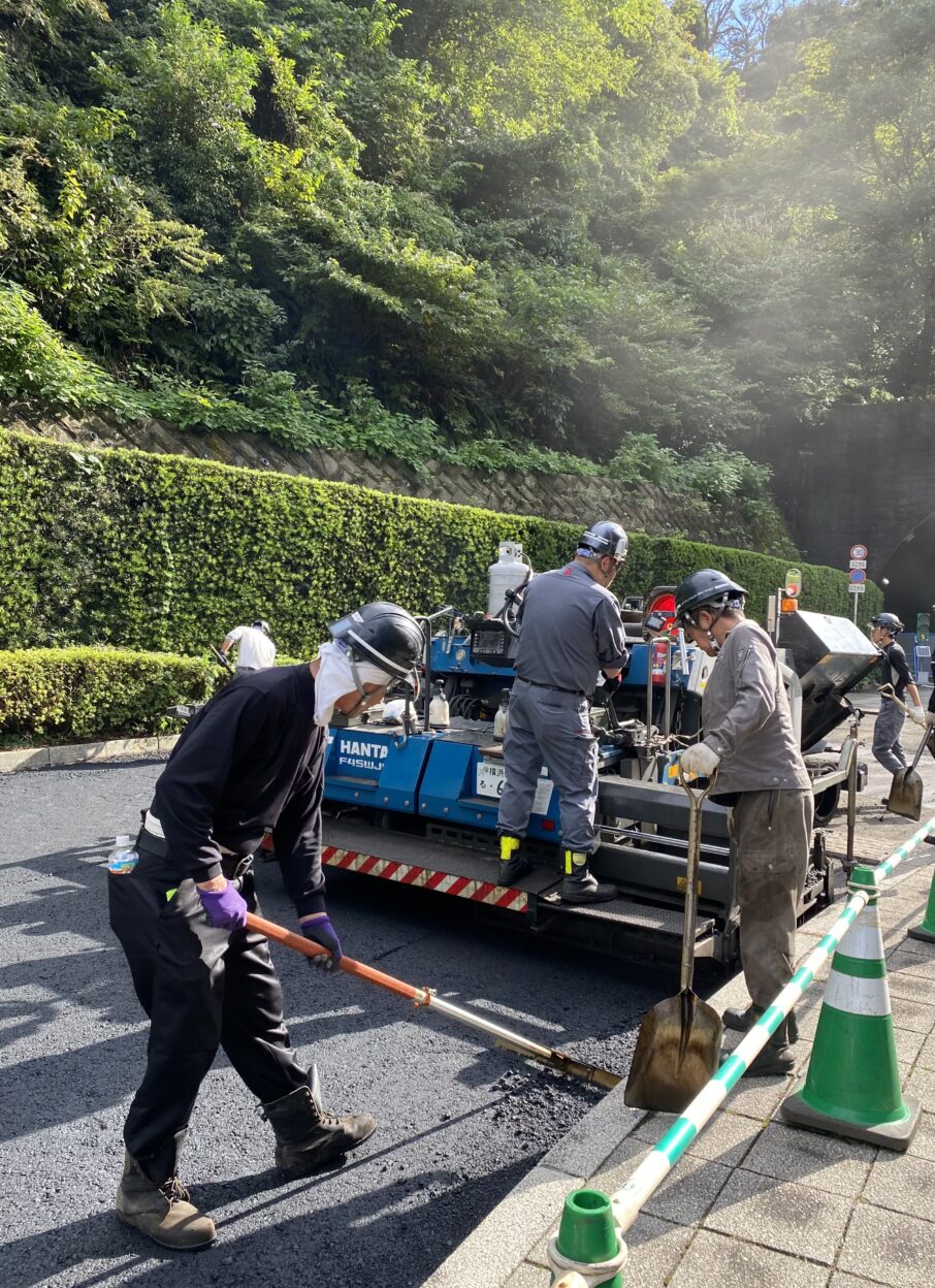 南部斎場構内車路整備工事